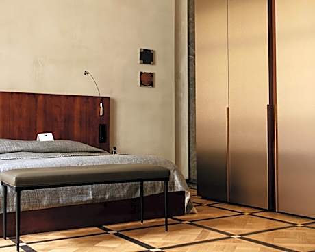 Luxury Apartment