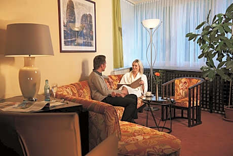 Junior Suite with Mountain View