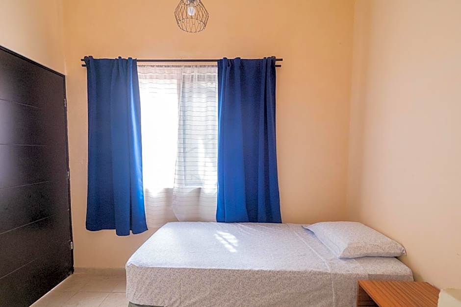 Nido Colibrí - Private Rooms and hostel Dorms in Remate de Paseo Montejo