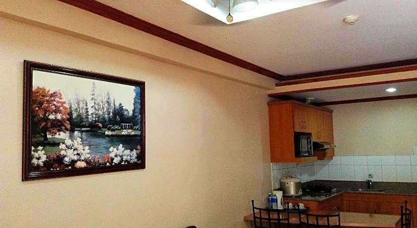 Crown Regency Residences Davao Hotel