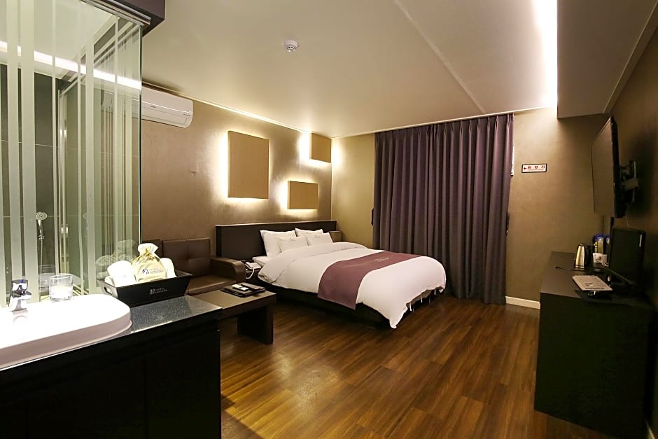 Seosan (Daesan) Modern Hotel