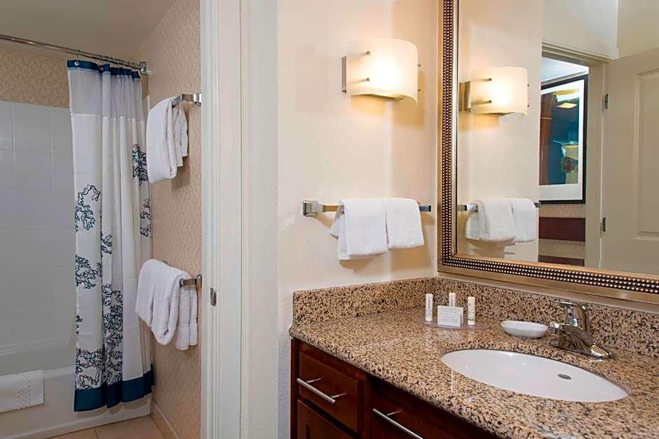 Residence Inn by Marriott Toledo Maumee