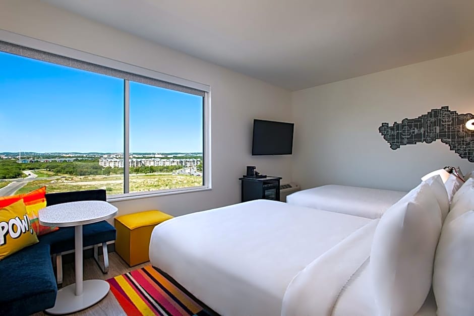 Aloft San Antonio UTSA Area
