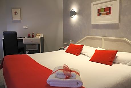 Queen Room