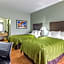 Quality Inn Goodlettsville