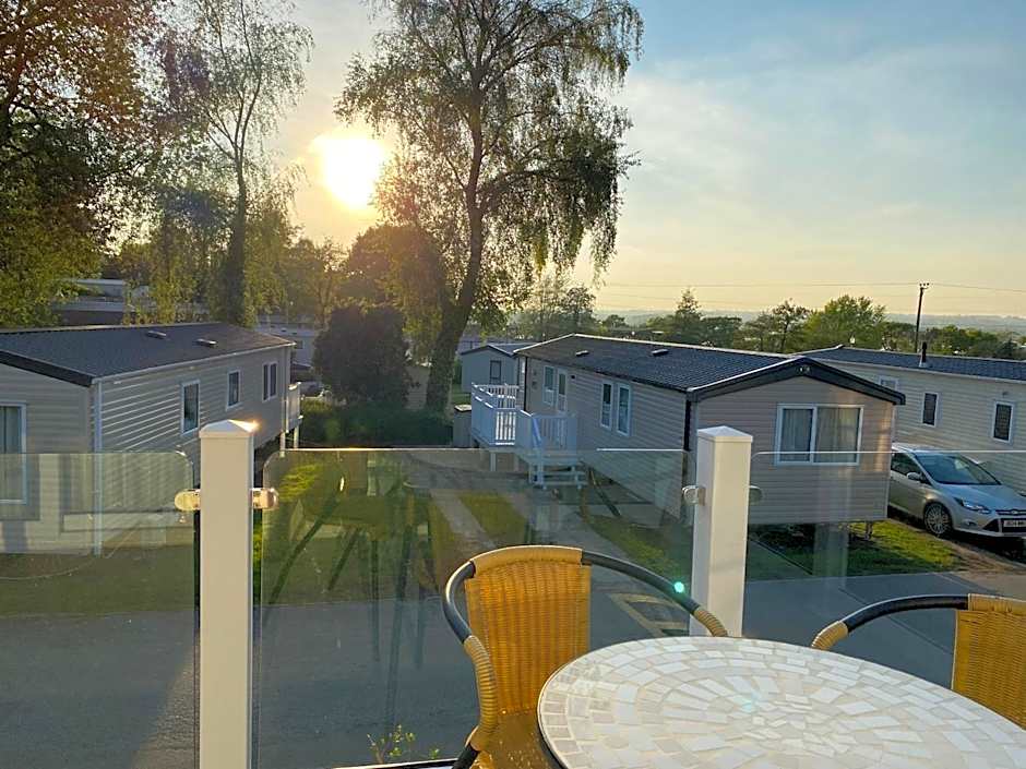 Palm lodge luxury holiday home