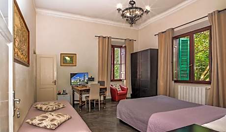 Large Twin Room