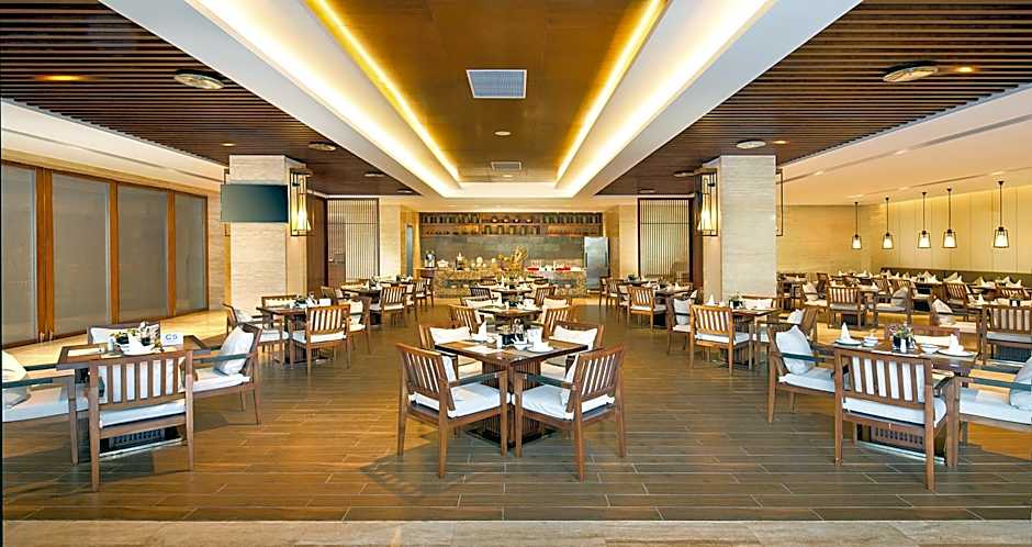 Wyndham Grand Plaza Royale Wenchang