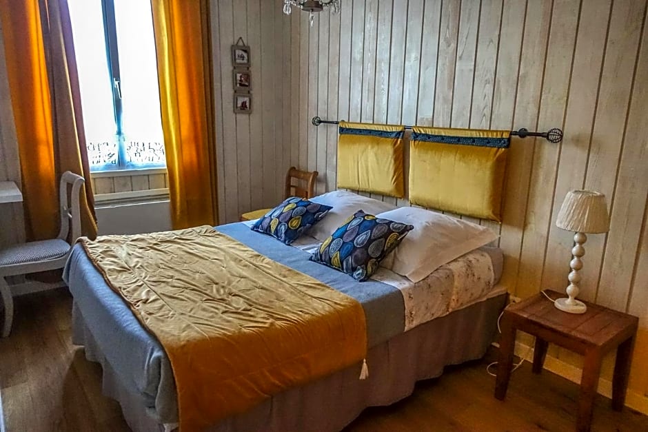 CHAMBRES D'HÔTES LOPERHET