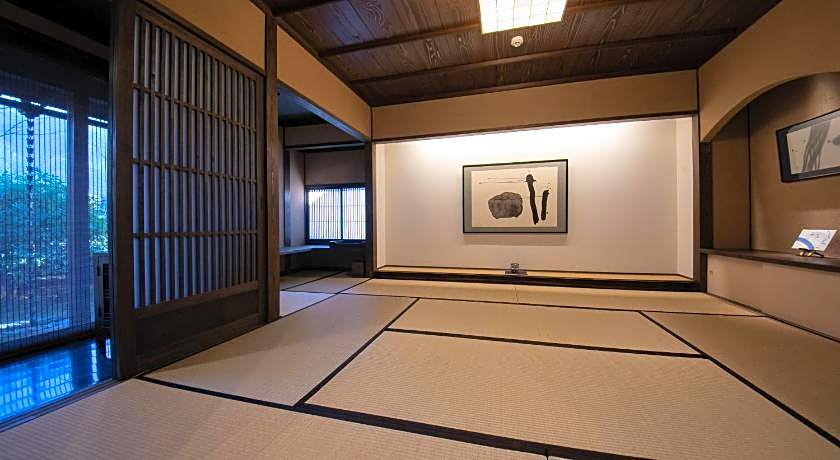 Yufuin-Bettei Itsuki Ryokan