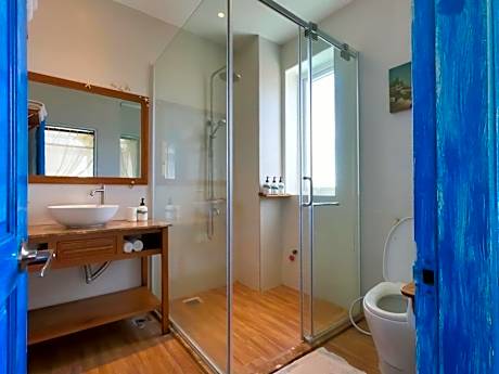 Twin Room With Sea View Balcony