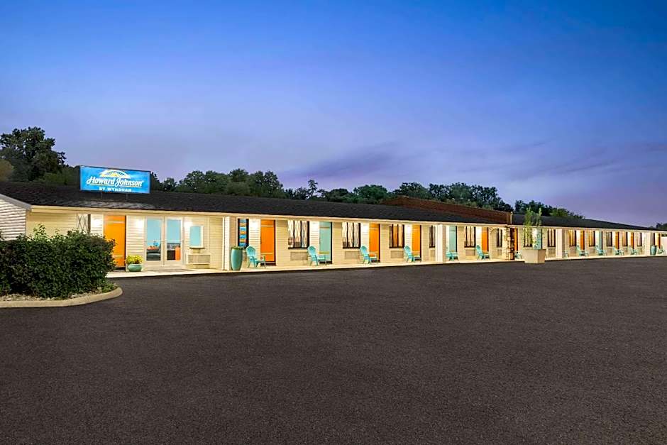 Dover Inn and Suites