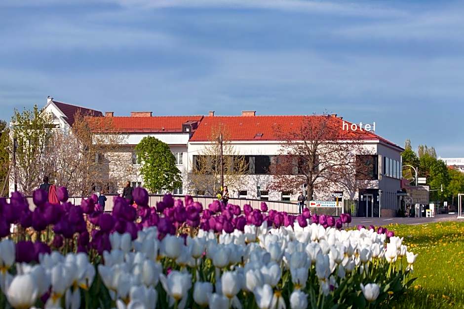 Strandhotel Alte Donau
