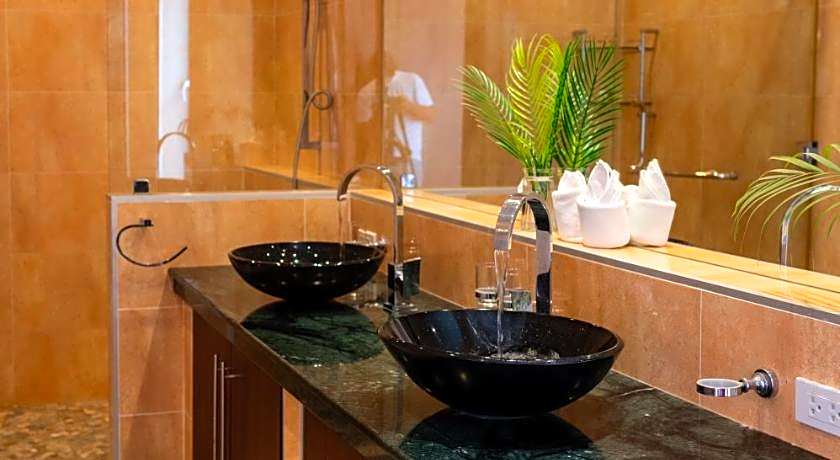 Koh Chang Beach Villas @ Siam Royal View