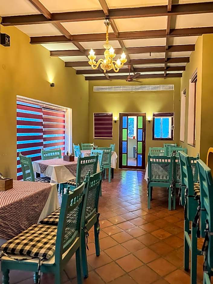 Le Chateau - A Heritage Boutique Hotel