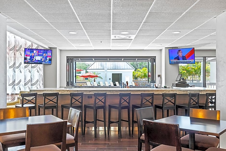 Holiday Inn St. Petersburg West By IHG
