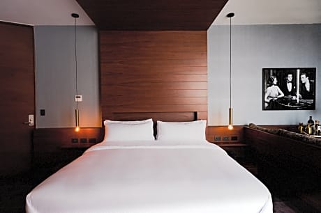 Superior King Bed
