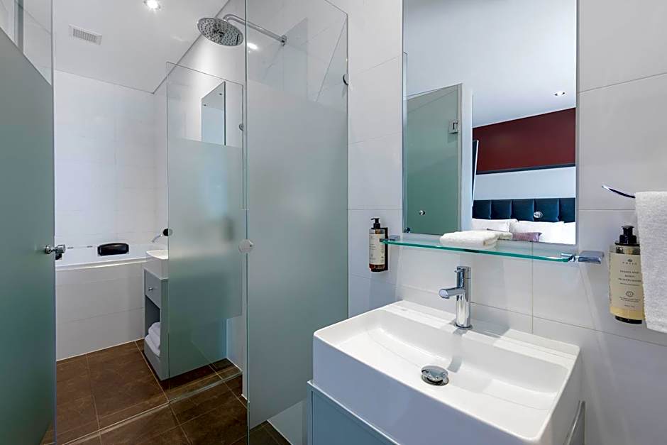 Club Wyndham Perth, Trademark Collection by Wyndham