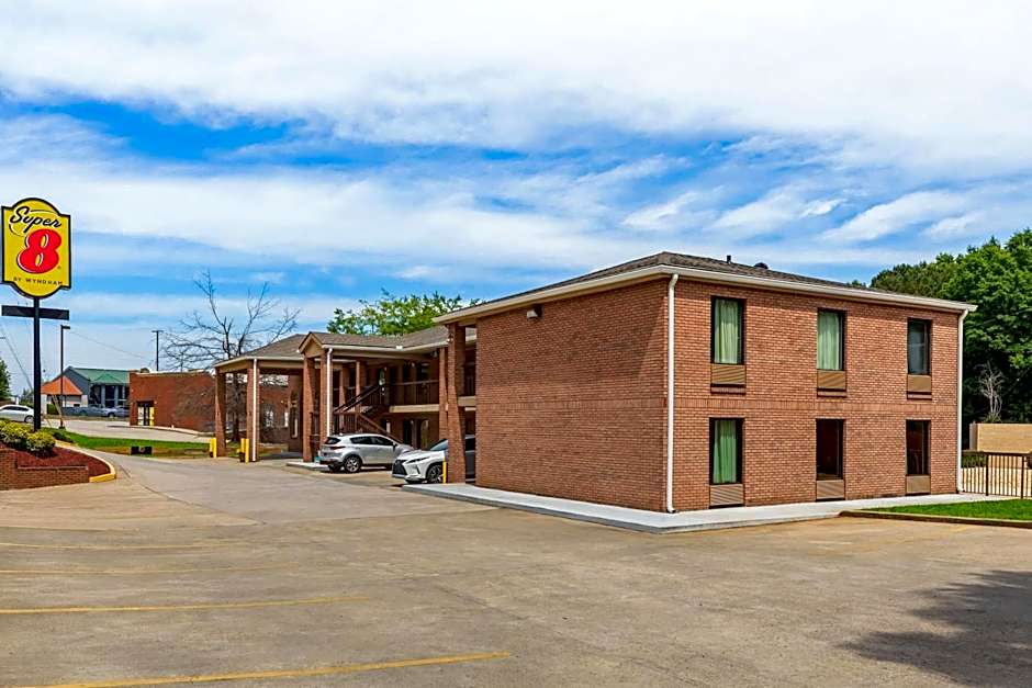 Super 8 by Wyndham Acworth/Atlanta Area