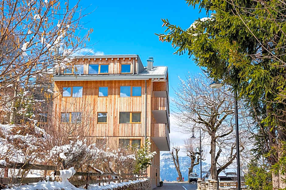 Residence Hotel Casa Alpina Serrada