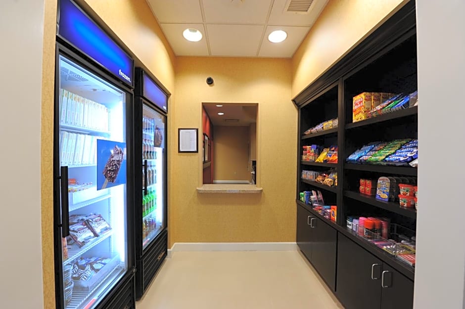 Hampton Inn & Suites Scottsboro