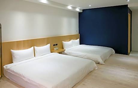 Japanese-Style Twin Room