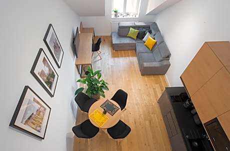 Apartment - Split Level