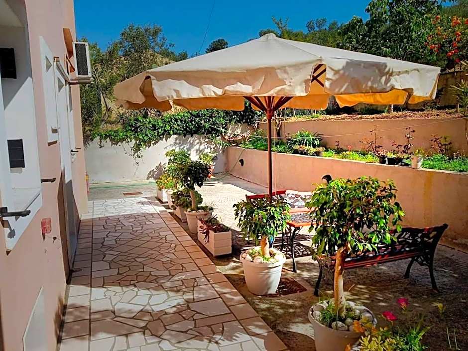 Oskars Studios & Apartments