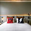 Moxy Bordeaux