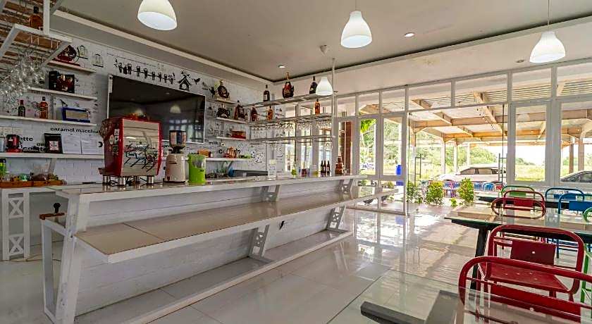 RedDoorz Plus @ Vantas Hotel Parbaba