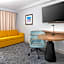 Hampton Inn & Suites Springfield Downtown