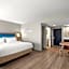 Holiday Inn Express & Suites Destin - Miramar Beach By IHG