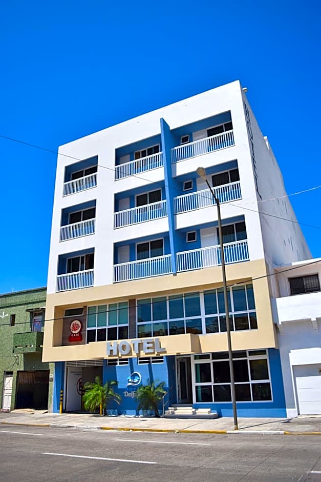 Hotel Delfines