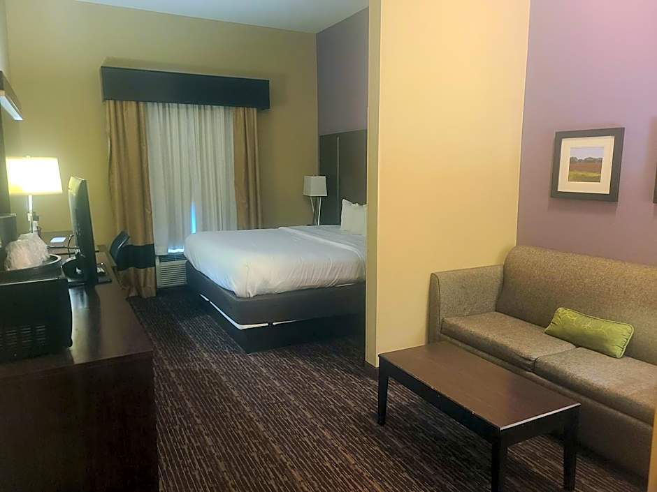 Dothan East Inn & Suites