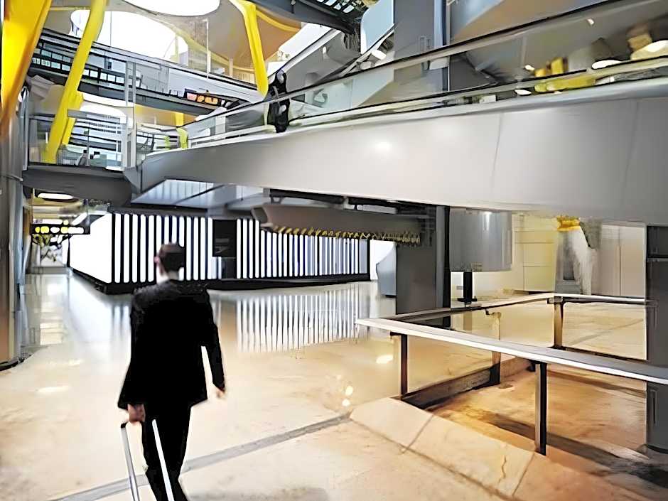 Air Rooms Madrid Airport by Premium Traveller