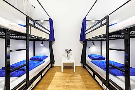 Bed in 4-Bed Mixed Dormitory Room with Private Bathroom
