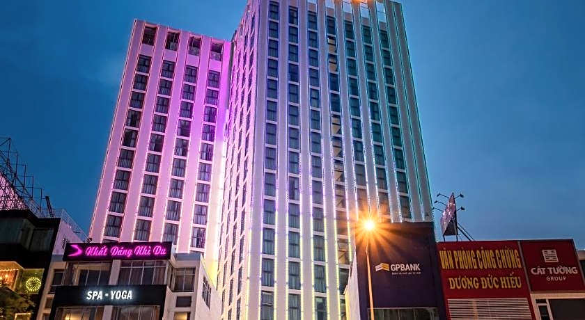 Khach san Muong Thanh Luxury Saigon Hotel