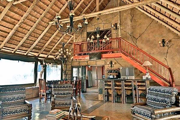 Tshukudiba Game Lodge