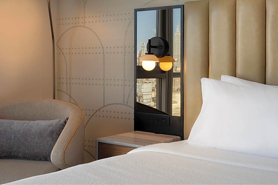 Courtyard by Marriott New York Manhattan/Soho