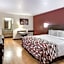Red Roof Inn & Suites Commerce - Athens