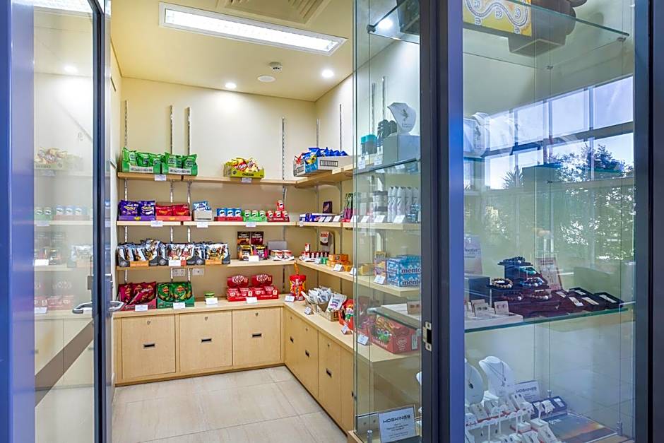 Crowne Plaza Alice Springs Lasseters By IHG