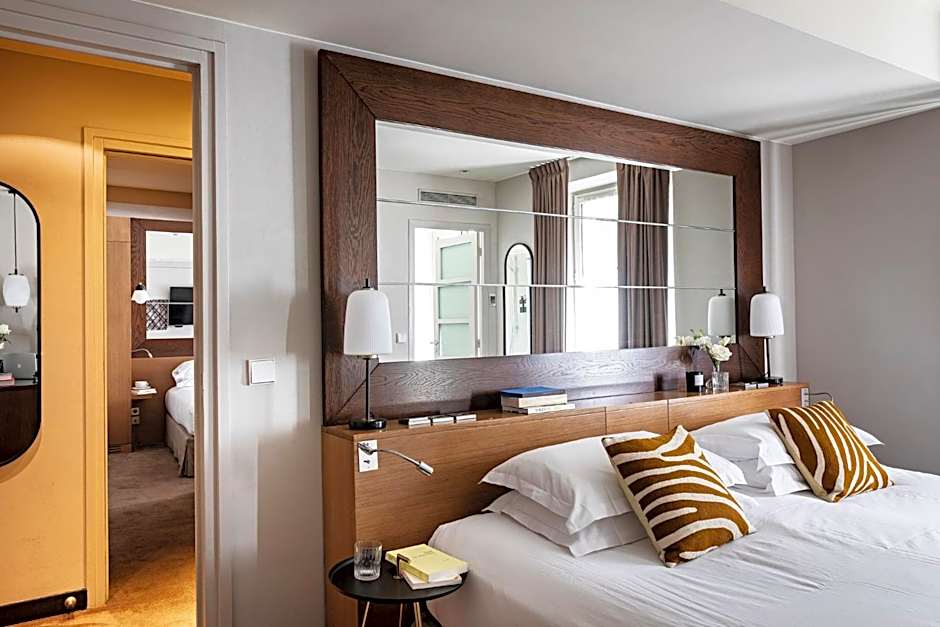 Holiday Inn Paris Palais de lElysee, an IHG Hotel By IHG