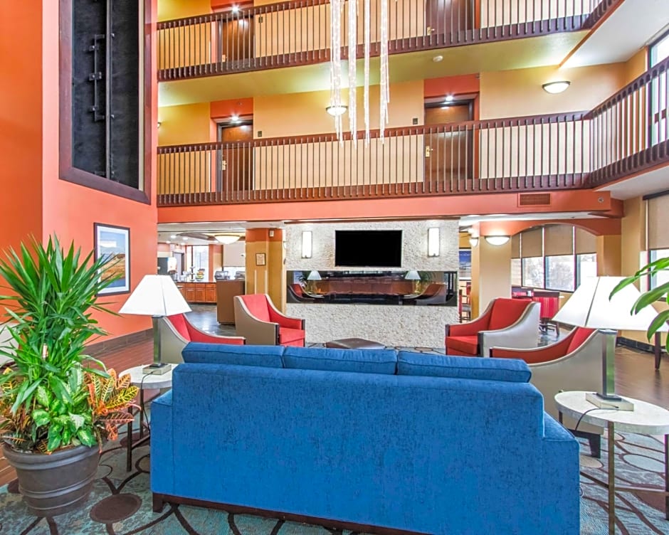 AmericInn by Wyndham Memphis East