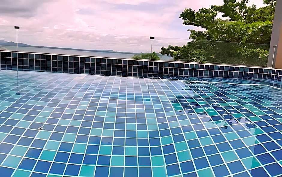 Rainbow Sky Hotel Samet