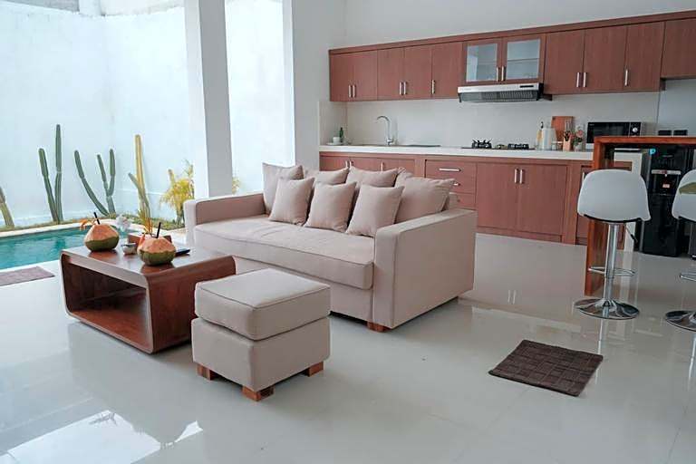 Villa Akmali Seminyak Basangkasa - 2 Bedrooms