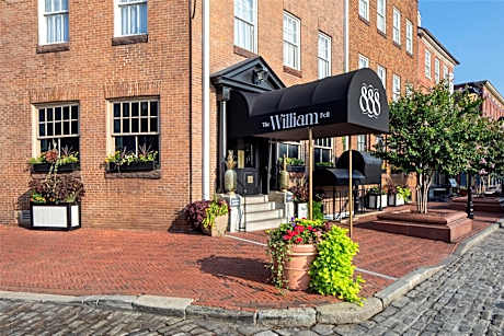 The William Fell Baltimore, Tapestry Collection by Hilton