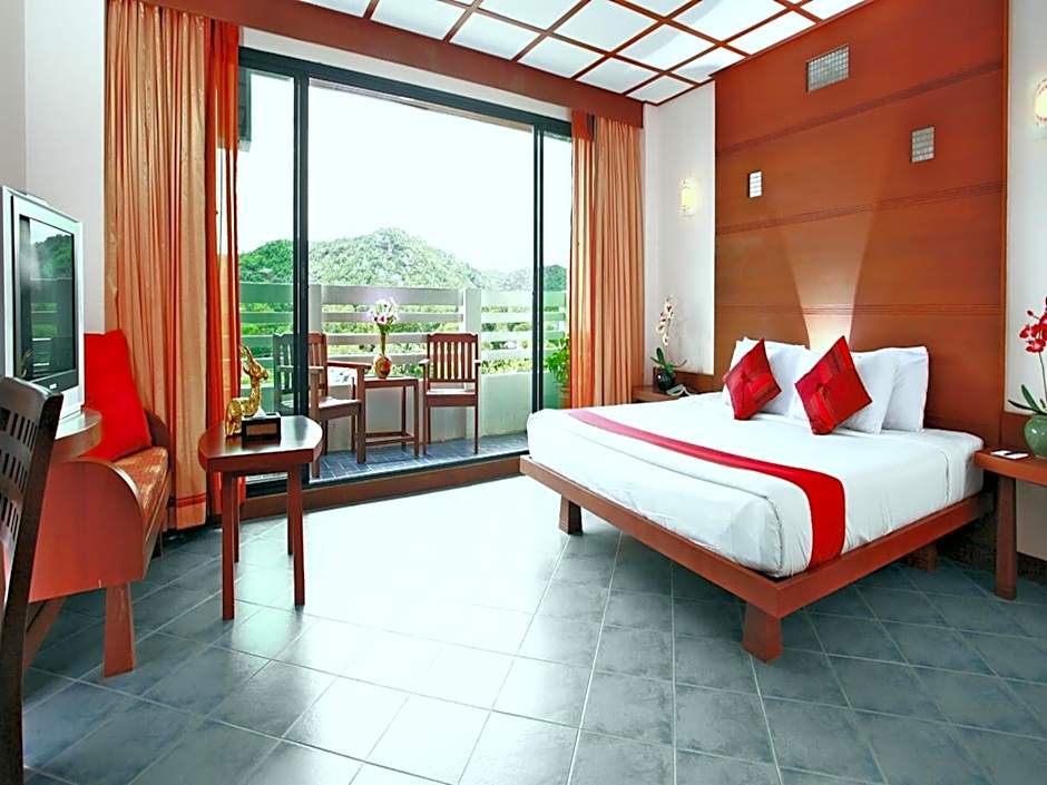 Hua Hin Loft Managed by Loft Group