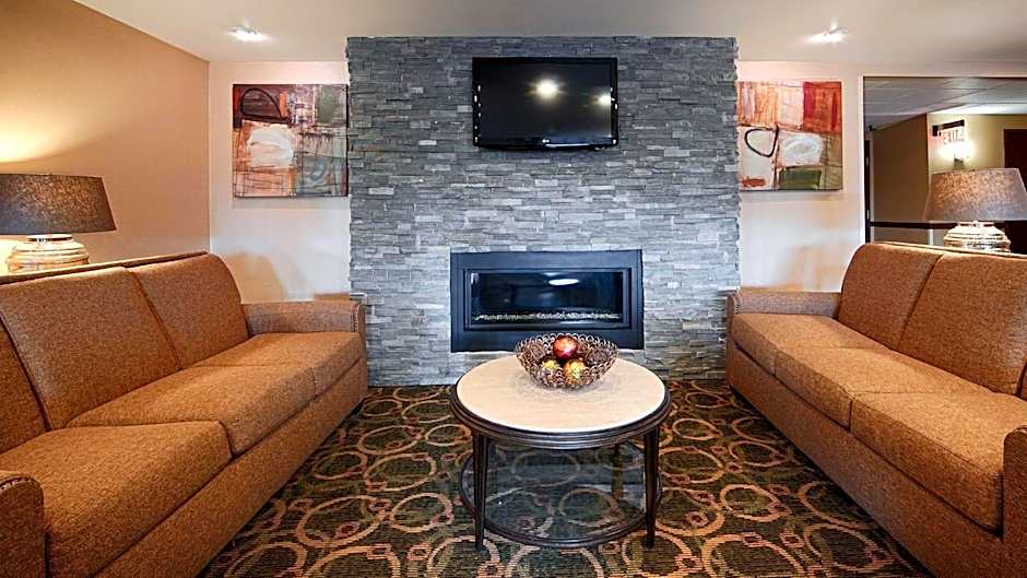 Comfort Inn & Suites Copley Akron