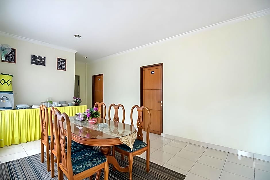 RedDoorz Syariah near Taman Bekapai 2