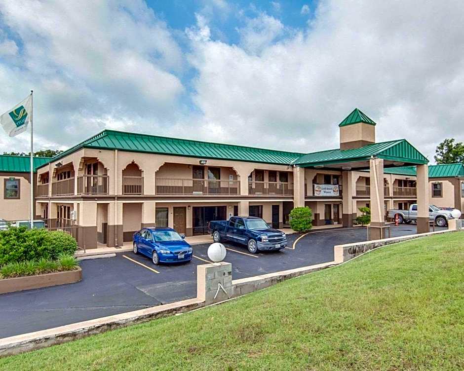 Quality Inn Mt. Pleasant